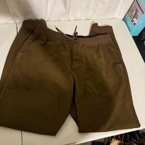 Lululemon ABC Pants Men’s large